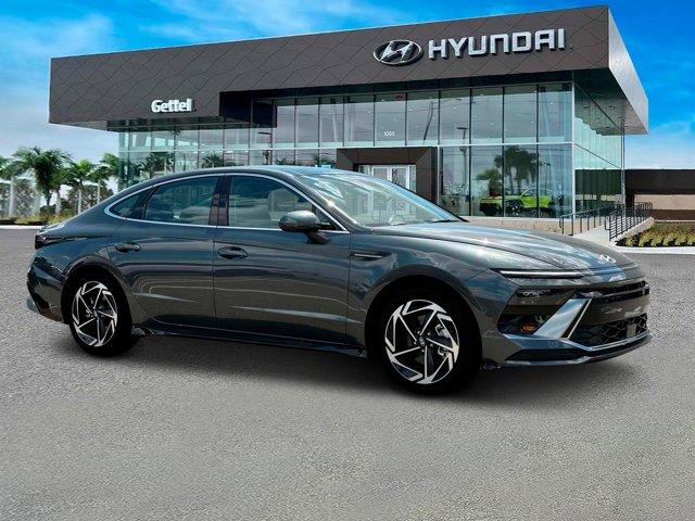 new 2024 Hyundai Sonata car, priced at $29,045