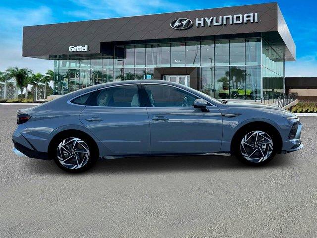new 2025 Hyundai Sonata car, priced at $31,681