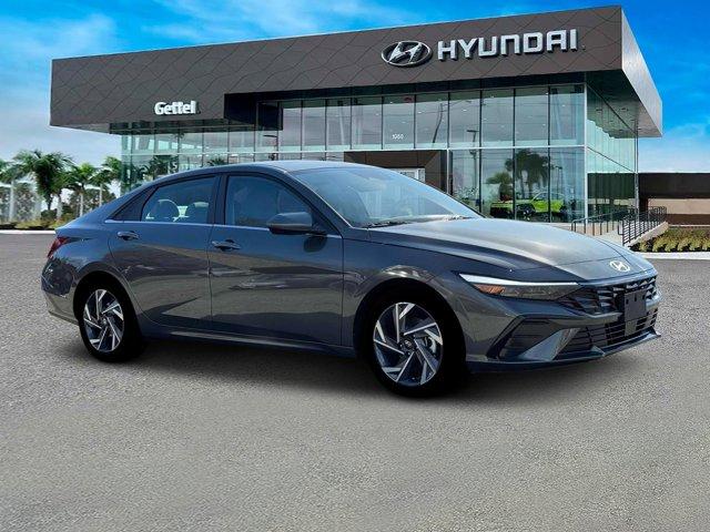 new 2025 Hyundai Elantra car, priced at $26,833