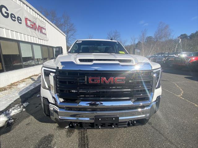 new 2025 GMC Sierra 3500 car, priced at $62,828