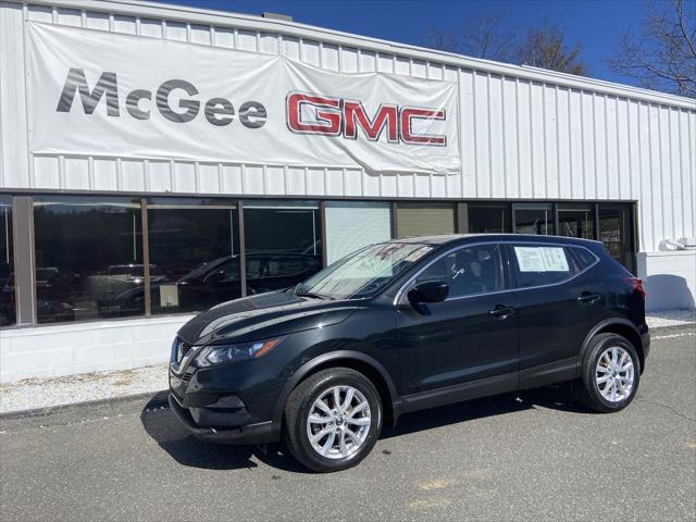 used 2021 Nissan Rogue Sport car, priced at $21,066