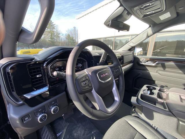 new 2025 GMC Sierra 1500 car, priced at $53,768