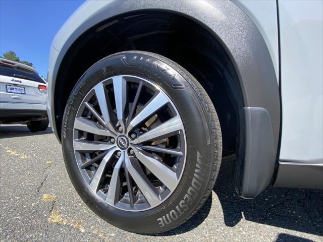 used 2022 Nissan Pathfinder car, priced at $32,699