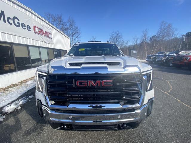 new 2025 GMC Sierra 2500 car, priced at $54,351