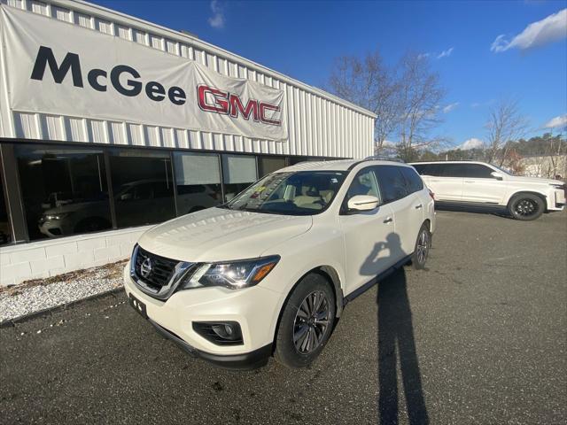 used 2019 Nissan Pathfinder car, priced at $17,659