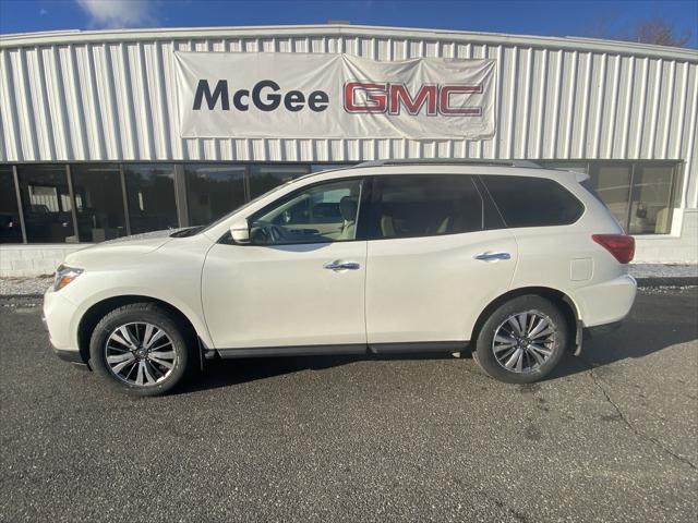 used 2019 Nissan Pathfinder car, priced at $17,659