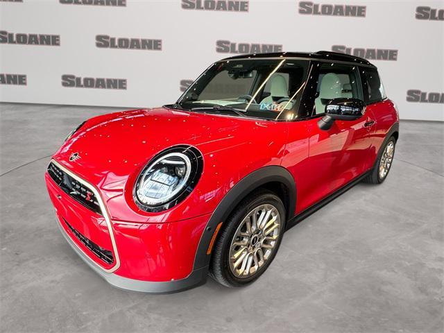 new 2025 MINI Hardtop car, priced at $39,045