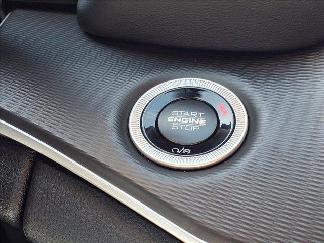 new 2025 Jeep Grand Cherokee car, priced at $38,499