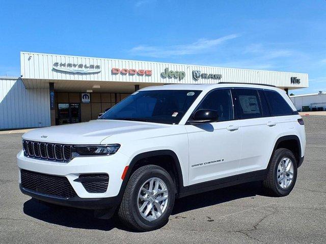 new 2025 Jeep Grand Cherokee car, priced at $38,499