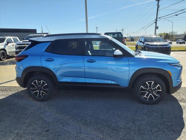 new 2025 Chevrolet TrailBlazer car, priced at $34,115