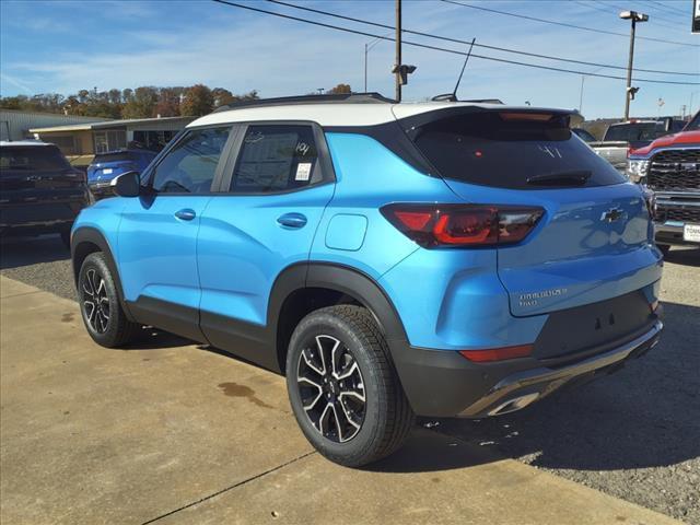 new 2025 Chevrolet TrailBlazer car, priced at $34,115