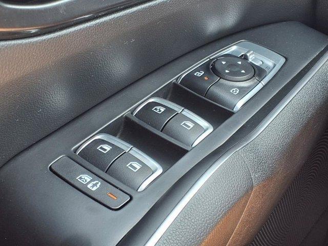 used 2024 Kia Sorento car, priced at $30,900