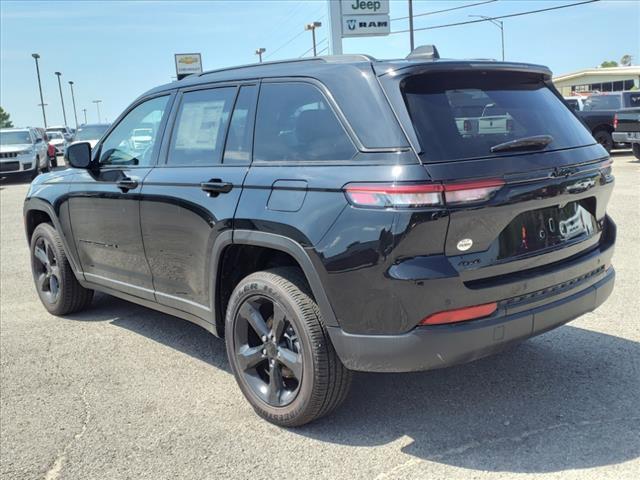 new 2024 Jeep Grand Cherokee car, priced at $45,746