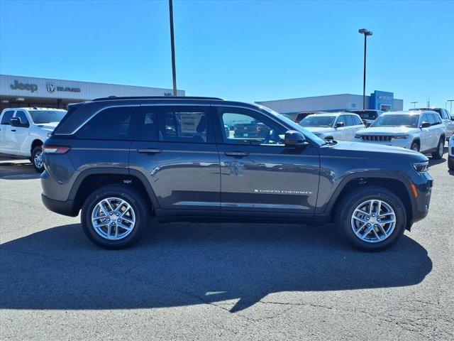 new 2025 Jeep Grand Cherokee car, priced at $39,035