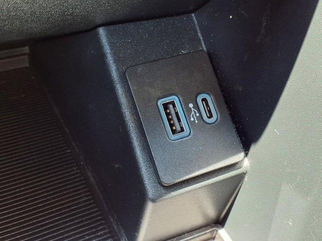 used 2024 Ford Edge car, priced at $27,900
