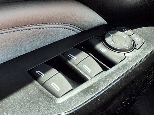 new 2025 Chevrolet Trax car, priced at $25,525