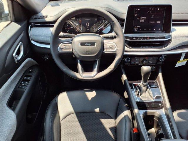 new 2025 Jeep Compass car, priced at $28,699