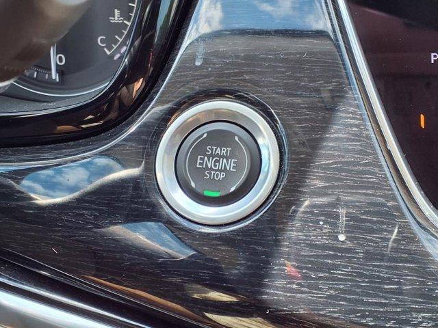used 2023 Cadillac XT6 car, priced at $37,900