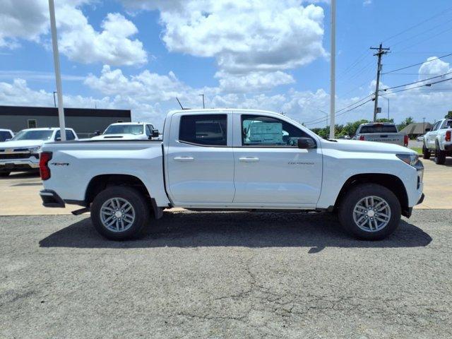 new 2025 Chevrolet Colorado car, priced at $40,111