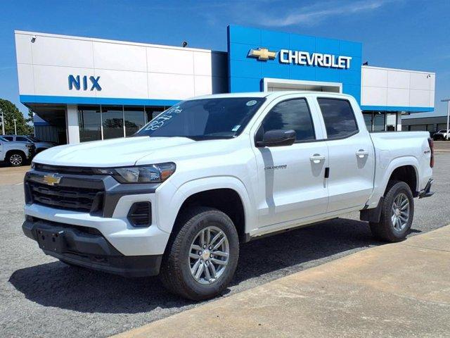 new 2025 Chevrolet Colorado car, priced at $40,111
