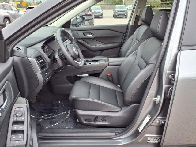 used 2024 Nissan Rogue car, priced at $28,900