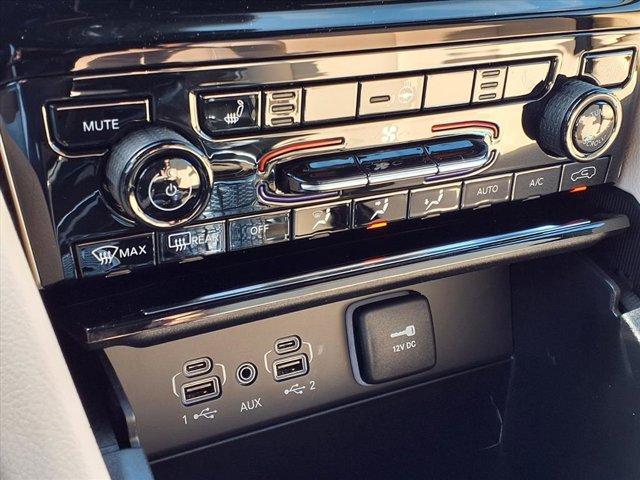 new 2025 Jeep Grand Cherokee L car, priced at $54,240