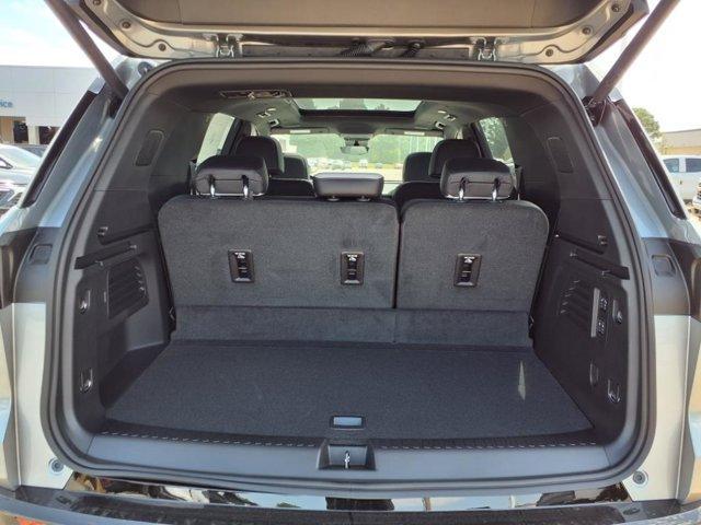 new 2025 Chevrolet Traverse car, priced at $56,835