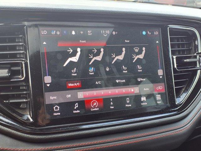 used 2024 Dodge Durango car, priced at $35,900