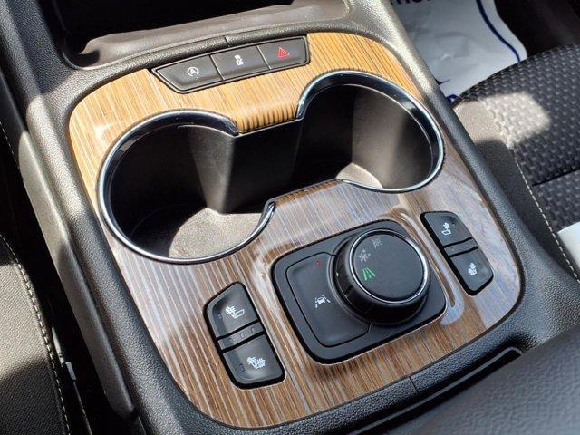used 2023 GMC Acadia car, priced at $31,900