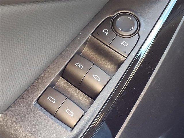 new 2026 Chevrolet Equinox car, priced at $33,185