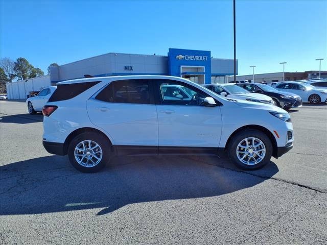 used 2024 Chevrolet Equinox car, priced at $27,900