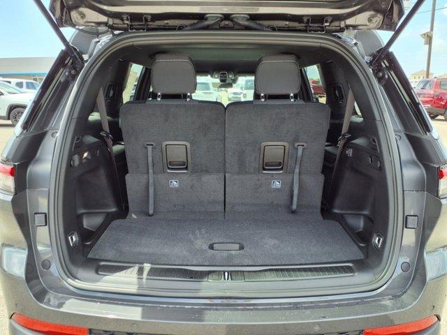 new 2025 Jeep Grand Cherokee L car, priced at $43,625