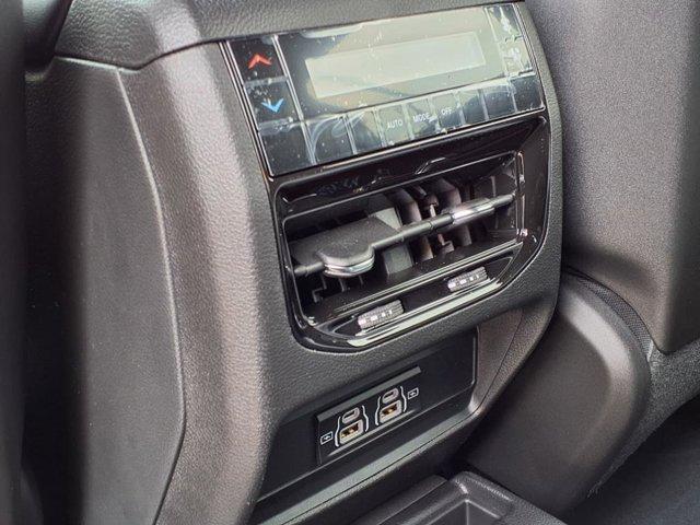 new 2025 Jeep Grand Cherokee L car, priced at $43,625