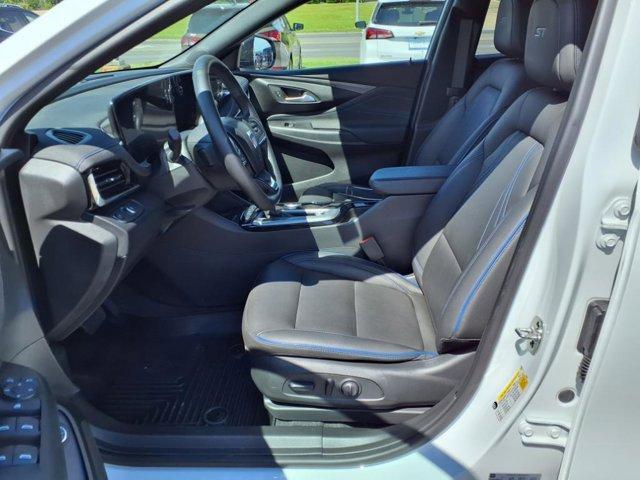 used 2024 Buick Envista car, priced at $27,900