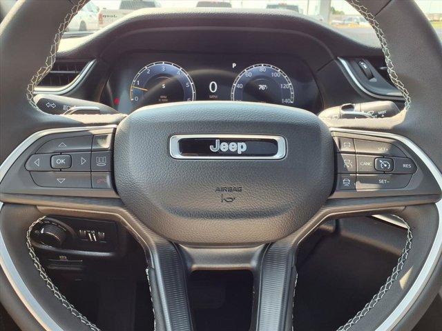 new 2025 Jeep Grand Cherokee car, priced at $34,910