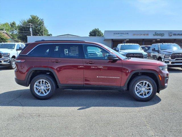 new 2025 Jeep Grand Cherokee car, priced at $34,910