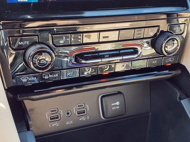 used 2024 Jeep Grand Cherokee L car, priced at $41,900