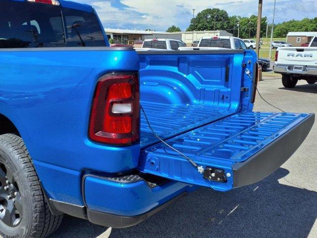 new 2025 Ram 1500 car, priced at $45,667