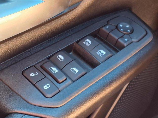 new 2025 Ram 1500 car, priced at $45,667