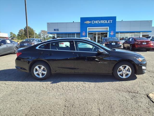 used 2024 Chevrolet Malibu car, priced at $22,900