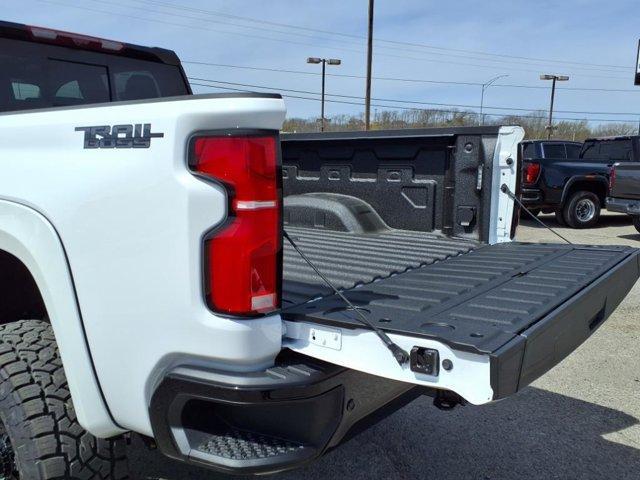 new 2025 Chevrolet Silverado 2500 car, priced at $110,619