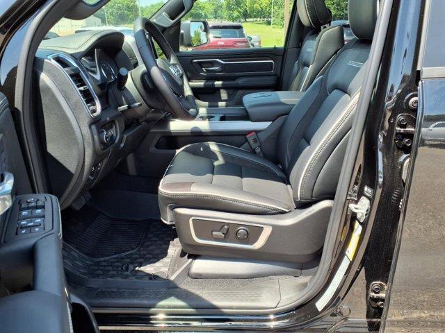 new 2025 Ram 1500 car, priced at $62,272