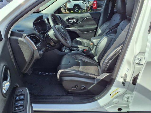 used 2022 Jeep Cherokee car, priced at $25,900