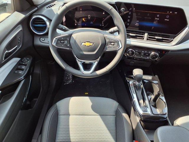 new 2025 Chevrolet Trax car, priced at $25,525