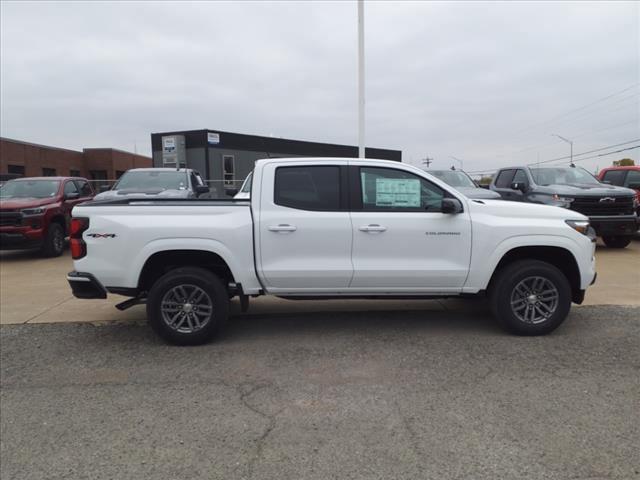 new 2024 Chevrolet Colorado car, priced at $45,230