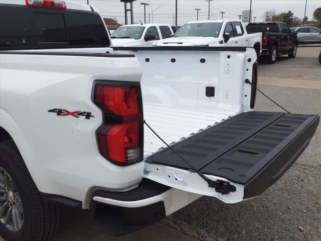 new 2024 Chevrolet Colorado car, priced at $45,230