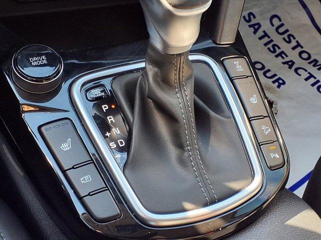 used 2025 Kia Seltos car, priced at $27,900