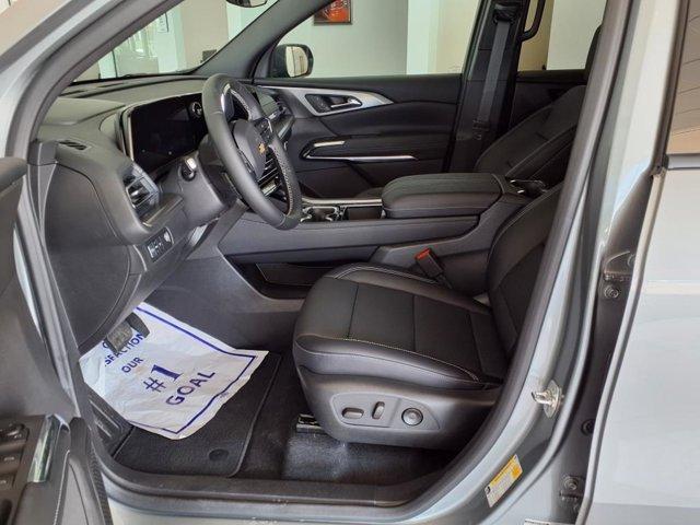 new 2025 Chevrolet Traverse car, priced at $43,735