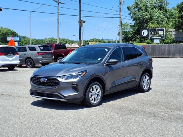 used 2023 Ford Escape car, priced at $25,900