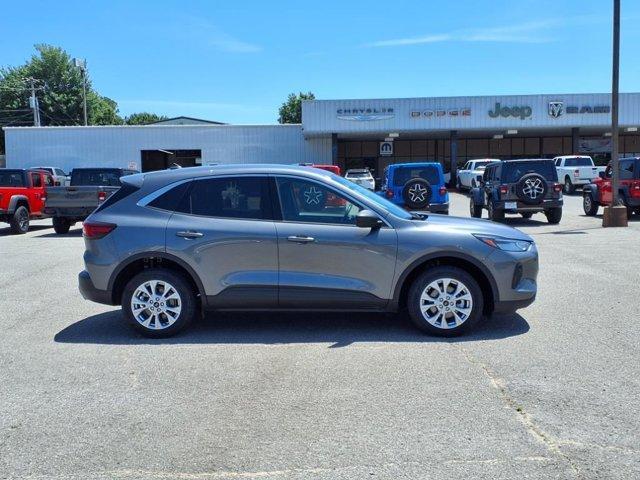 used 2023 Ford Escape car, priced at $25,900